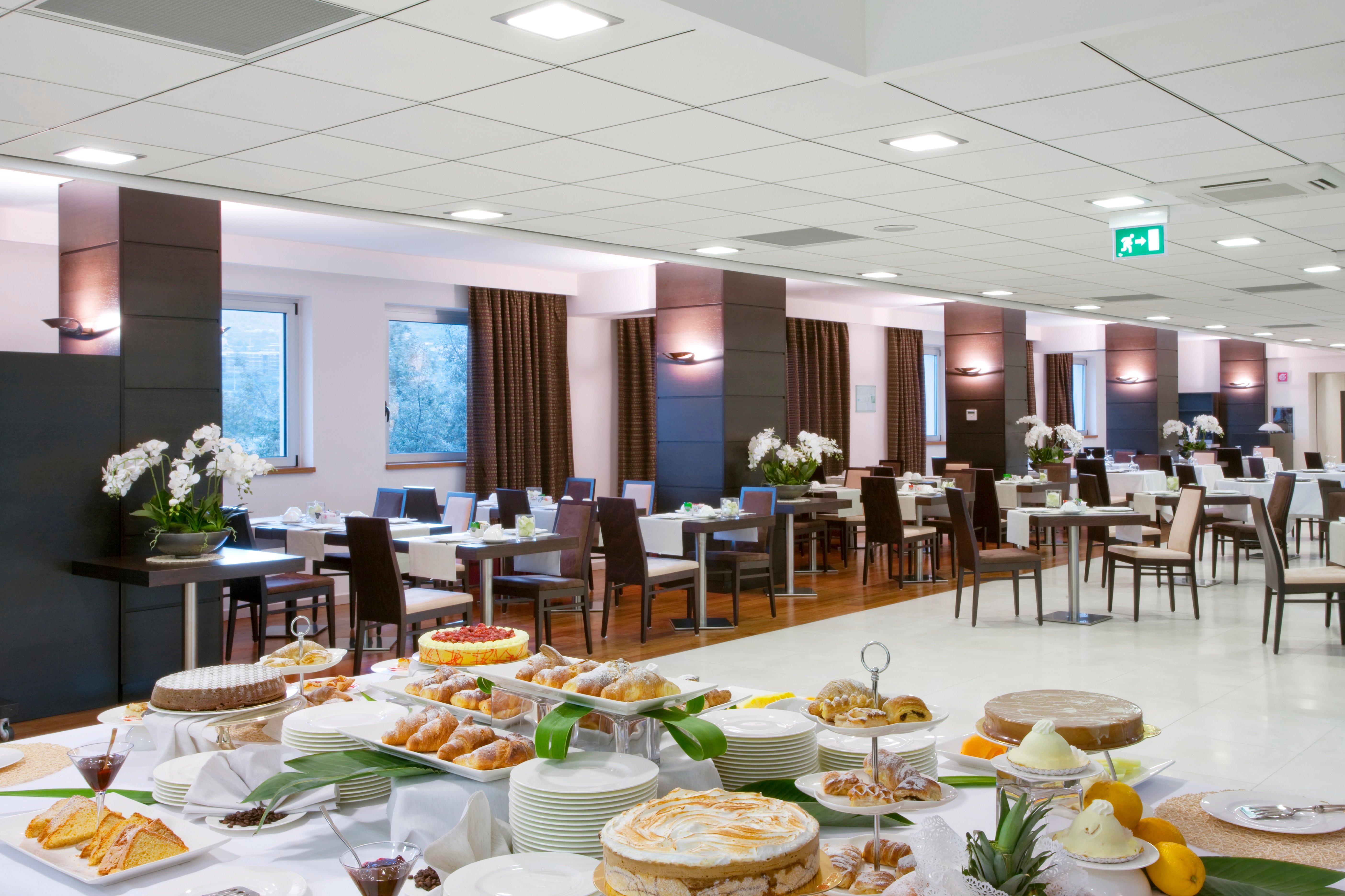 Holiday Inn Salerno-Cava De' Tirreni By Ihg Екстер'єр фото