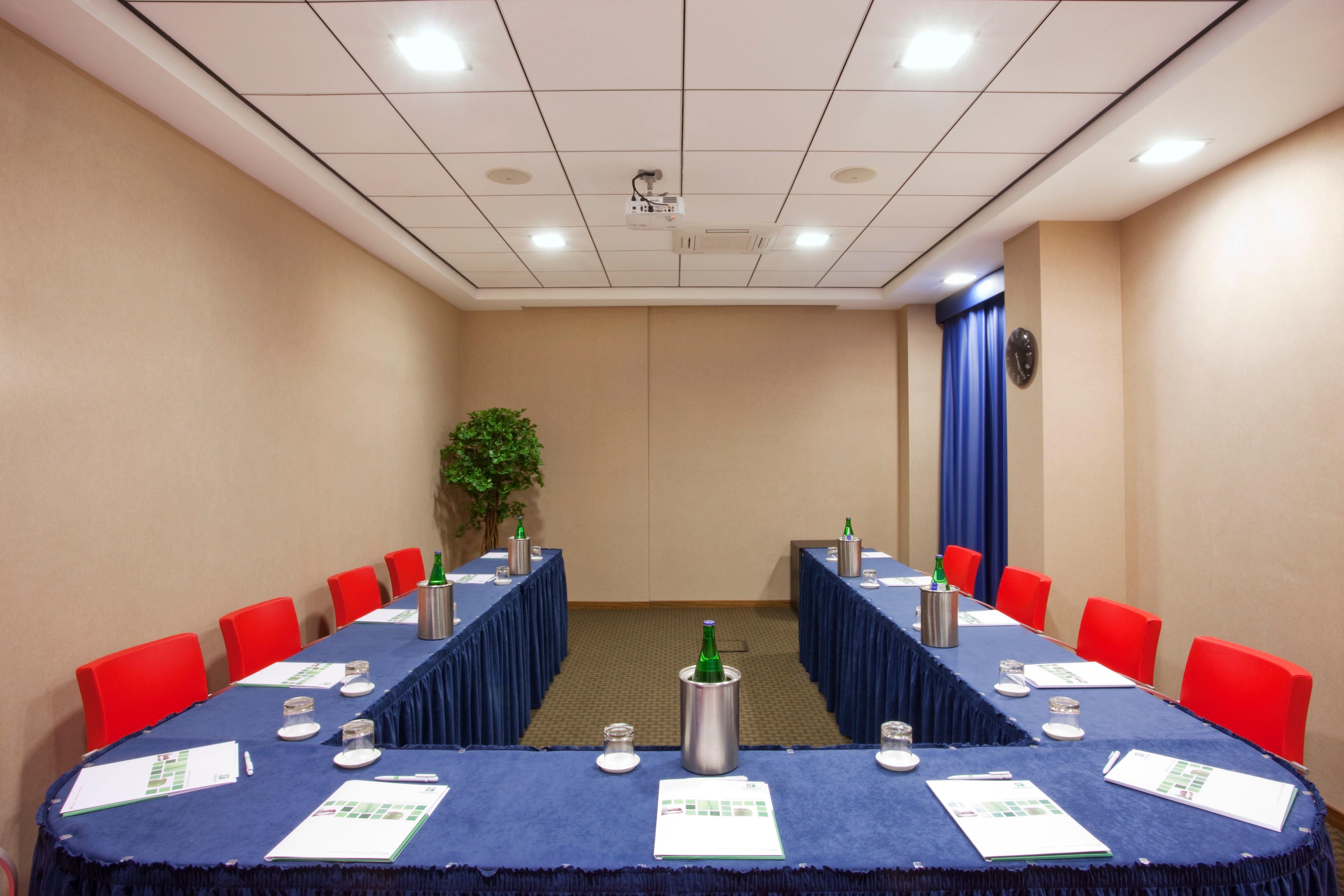 Holiday Inn Salerno-Cava De' Tirreni By Ihg Екстер'єр фото