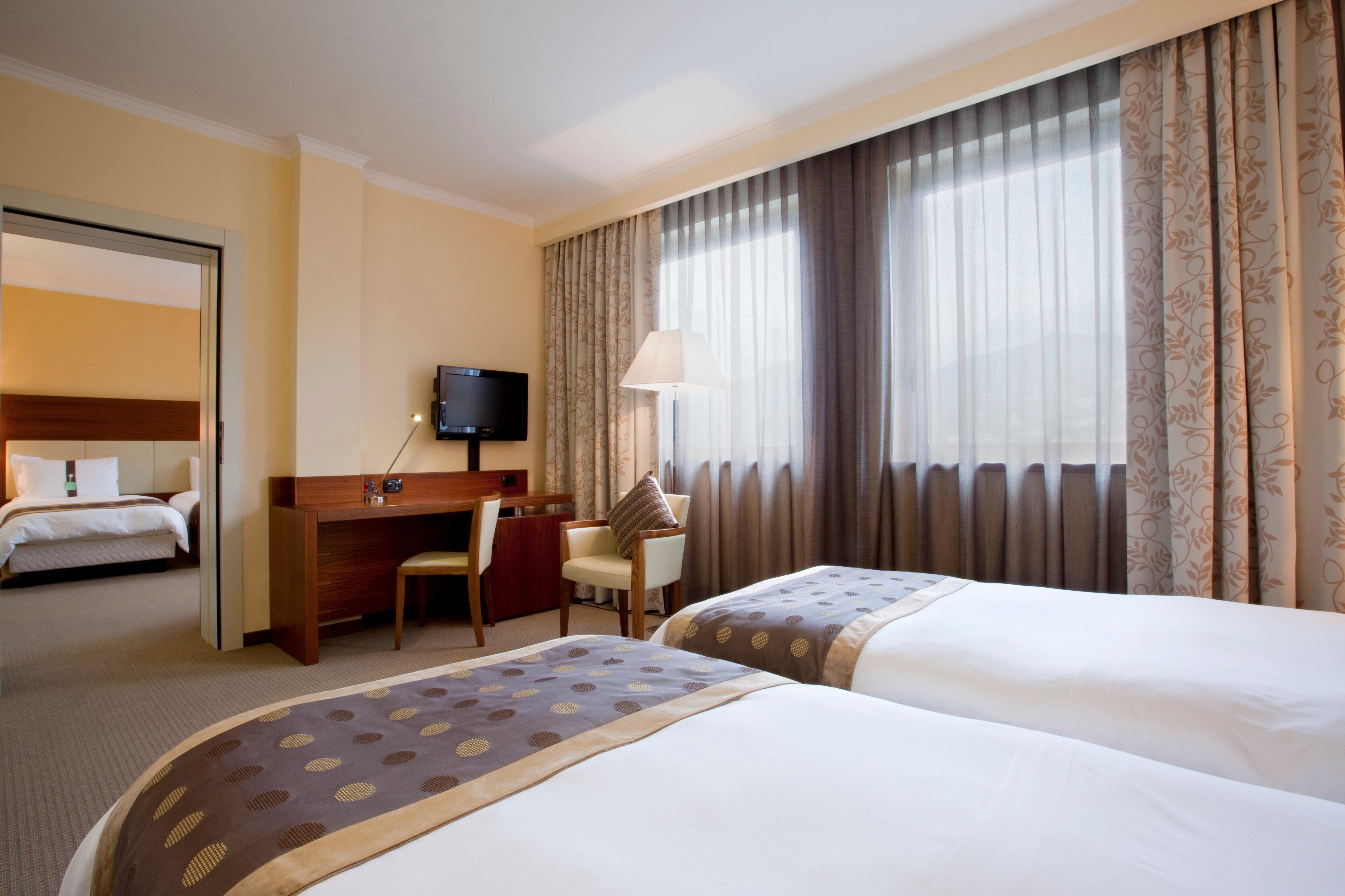 Holiday Inn Salerno-Cava De' Tirreni By Ihg Екстер'єр фото